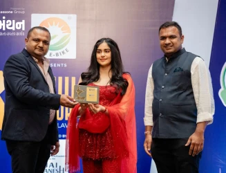 અદમ્ય સાહસનો ઇતિહાસ આલેખતી 70 વર્ષની "પેન"ગાથા, રાજકોટમાં પેનનો "વિકાસ" અને "વિકાસ"ની પેન