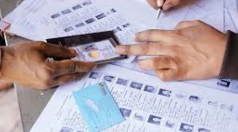 રાજકોટ જિલ્લામાં ખાસ સઘન સુધારણા અંતર્ગત ડ્રાફ્ટ મતદાર યાદી પ્રસિદ્ધ, 23.91 લાખથી વધુ મતદારો ચકાસાયા