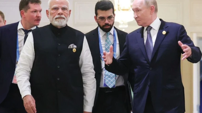 મોદી-પુતિન વચ્ચે મુલાકાત પહેલા 3 દેશના રાજદ્વારીનો વિવાદ, ભારતે કહ્યું, ‘ત્રીજો દેશ ન બોલે’