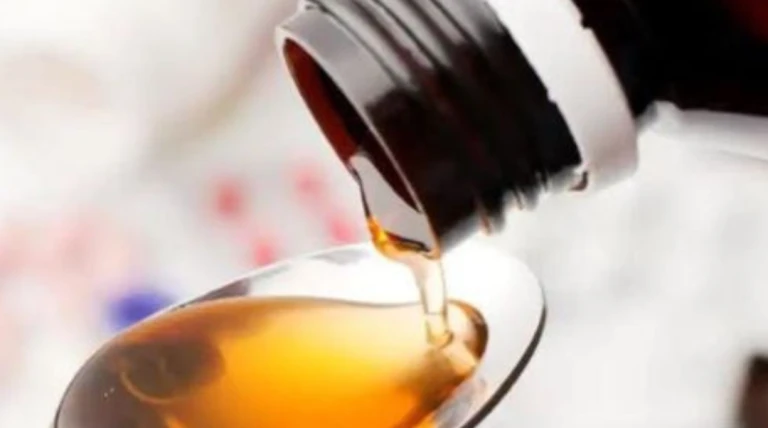 હવે ડૉક્ટરના પ્રિસ્ક્રિપ્શન વિના નહીં મળે કફ સિરપ, જાણો કેન્દ્ર સરકારે કેમ લીધો નિર્ણય