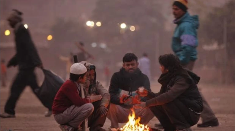 રાજકોટ સહિત સૌરાષ્ટ્ર–કચ્છમાં ઠંડીનો પ્રકોપ યથાવત, નલિયામાં પારો 11 ડિગ્રી