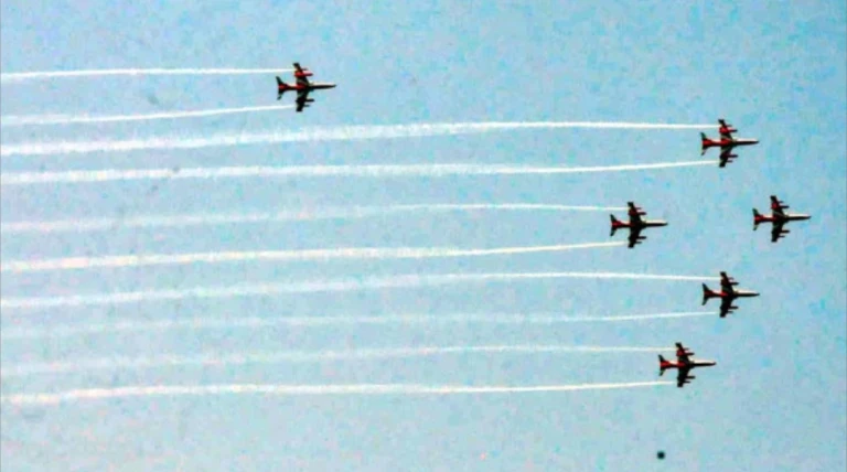 રાજકોટમાં પ્રથમવાર ‘સૂર્યકિરણ’ એર શો: શહેરના આકાશમાં પાઇલટ્સના રોમાંચક અને દિલધડક કારતબો જોવા મળશે