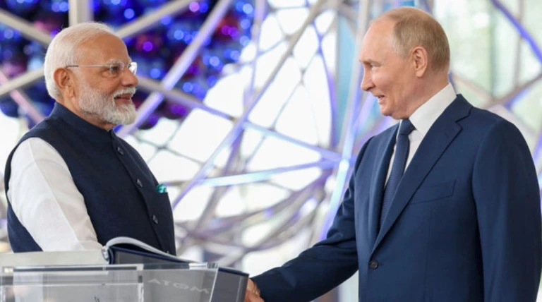 પુતિન ભારતની મુલાકાતે: રશિયાના પ્રમુખ પુતિન મોસ્કોથી રવાના, થોડા જ કલાકોમાં દિલ્હી પહોંચશે