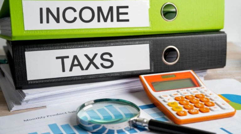 2026માં બદલાઈ જશે ટેક્સ સિસ્ટમ! આવકવેરાથી લઈને તમાકુ ઉત્પાદનો સુધી મોટા ફેરફાર, જાણો નવા નિયમો