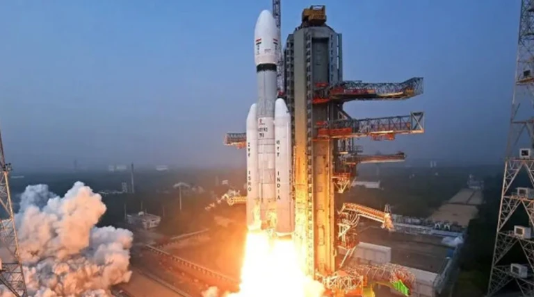 ઇસરોએ ઇતિહાસ રચ્યો: ભારતમાંથી અત્યાર સુધીનો સૌથી વજનદાર સેટેલાઇટ સફળતાપૂર્વક લોન્ચ