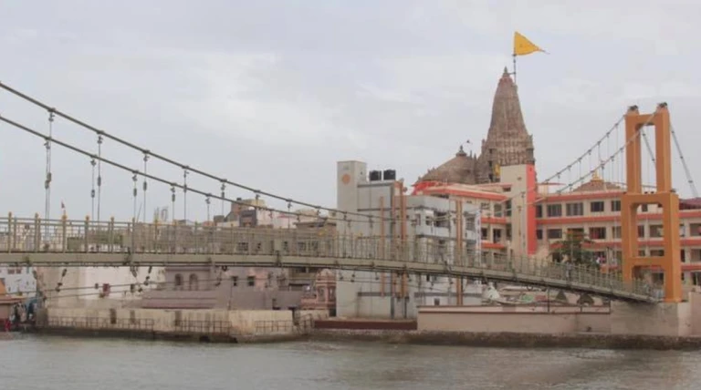 દ્વારકાના સુદામા સેતુના નવનિર્માણને મંજૂરી, સ્ટેનલેસ સ્ટીલ કેબલ બ્રીજ બનાવવા ટેન્ડર મંજૂર થતા કામગીરી ટૂંકમાં શરૂ થશે